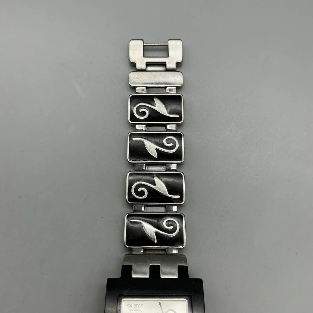 Vintage Swatch Womens Watch 24mm Silver Tone Black Floral Swiss New Battery 7